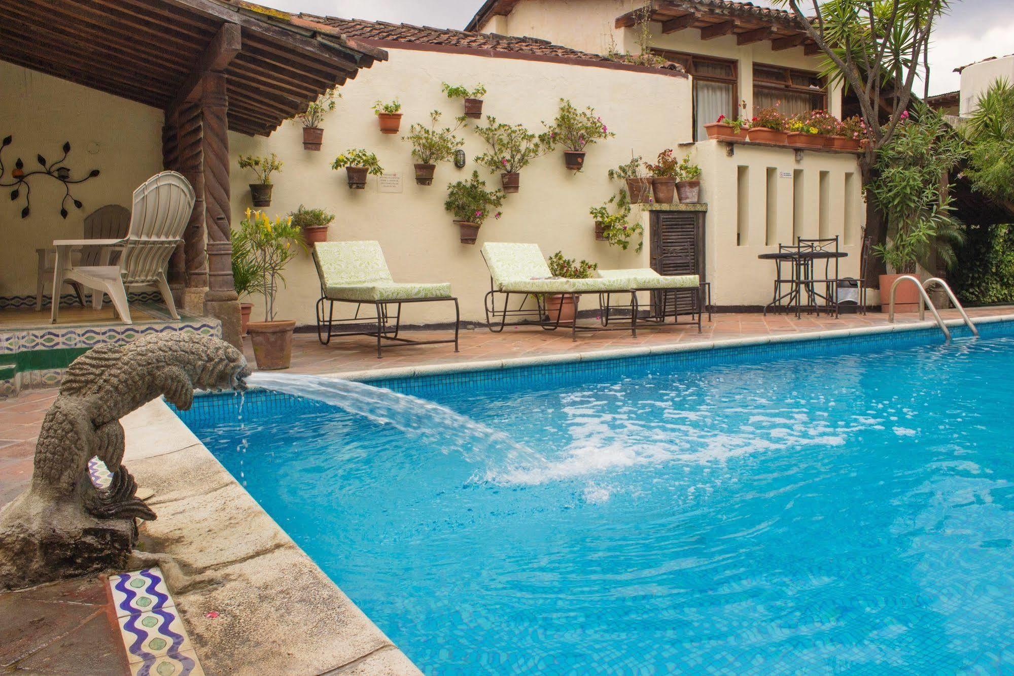 Hotel Casa Del Parque By Ahs Antigua Exterior foto